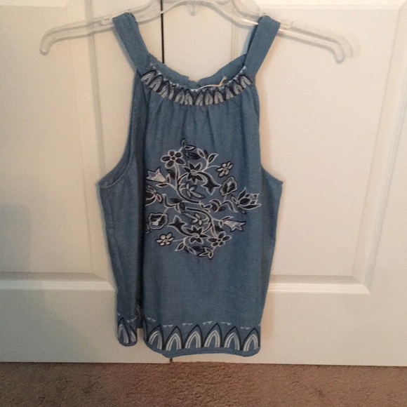 Summer Top - Picture 1 of 2